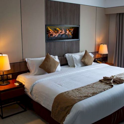 Hotel MdR Marina Del Rey - A Double Tree by Hilton