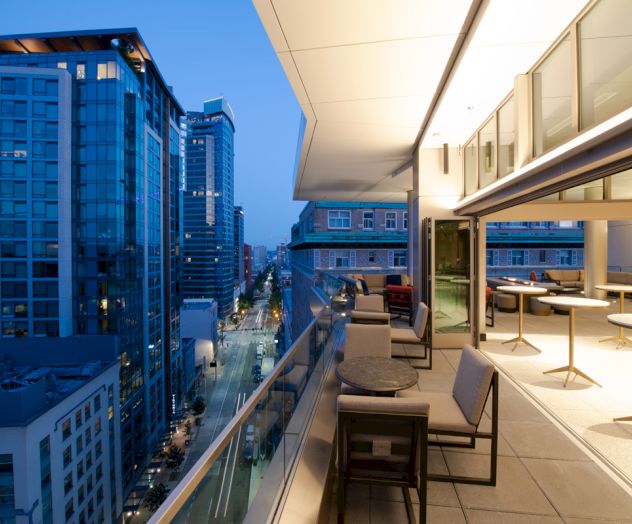 Hotel MdR Marina Del Rey - A Double Tree by Hilton