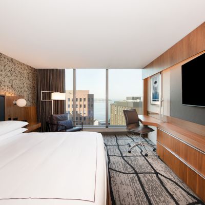 Hotel MdR Marina Del Rey - A Double Tree by Hilton