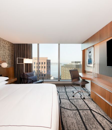 Hotel MdR Marina Del Rey - A Double Tree by Hilton