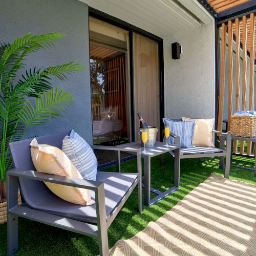 Hotel MdR Marina Del Rey - A Double Tree by Hilton