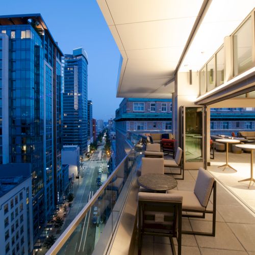 Hotel MdR Marina Del Rey - A Double Tree by Hilton