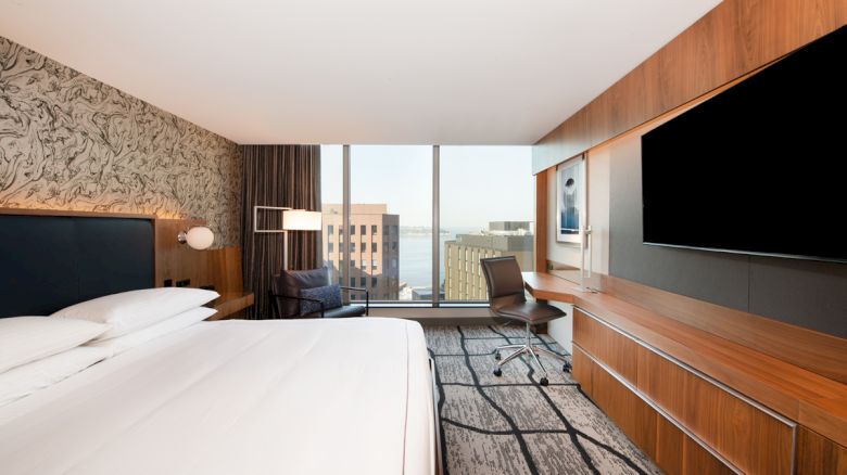 Hotel MdR Marina Del Rey - A Double Tree by Hilton